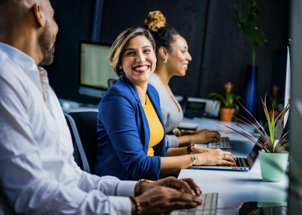 Mujeres y tecnología, el gran desafío del sector